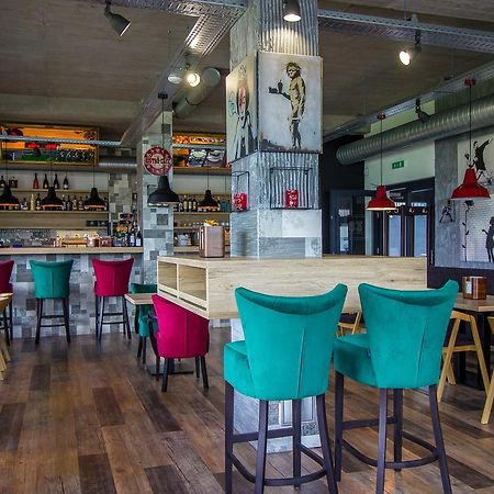 Hotel 63 Poprad Ngoại thất bức ảnh
